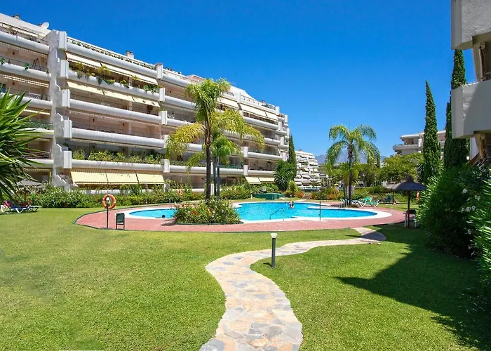 شقة Genteel Guadalmina Golf *